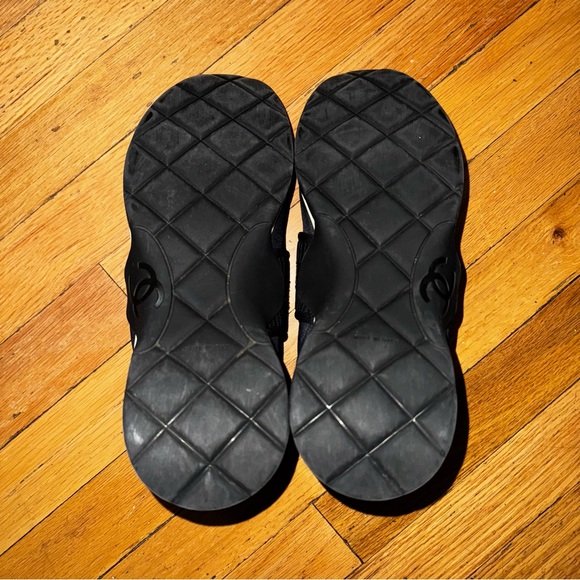 CHANEL SOCK NEOPRENE SNEAKERS TRAINERS - Picture 7 of 16